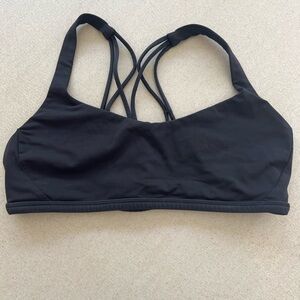 Lululemon Free To Be bra, size 8